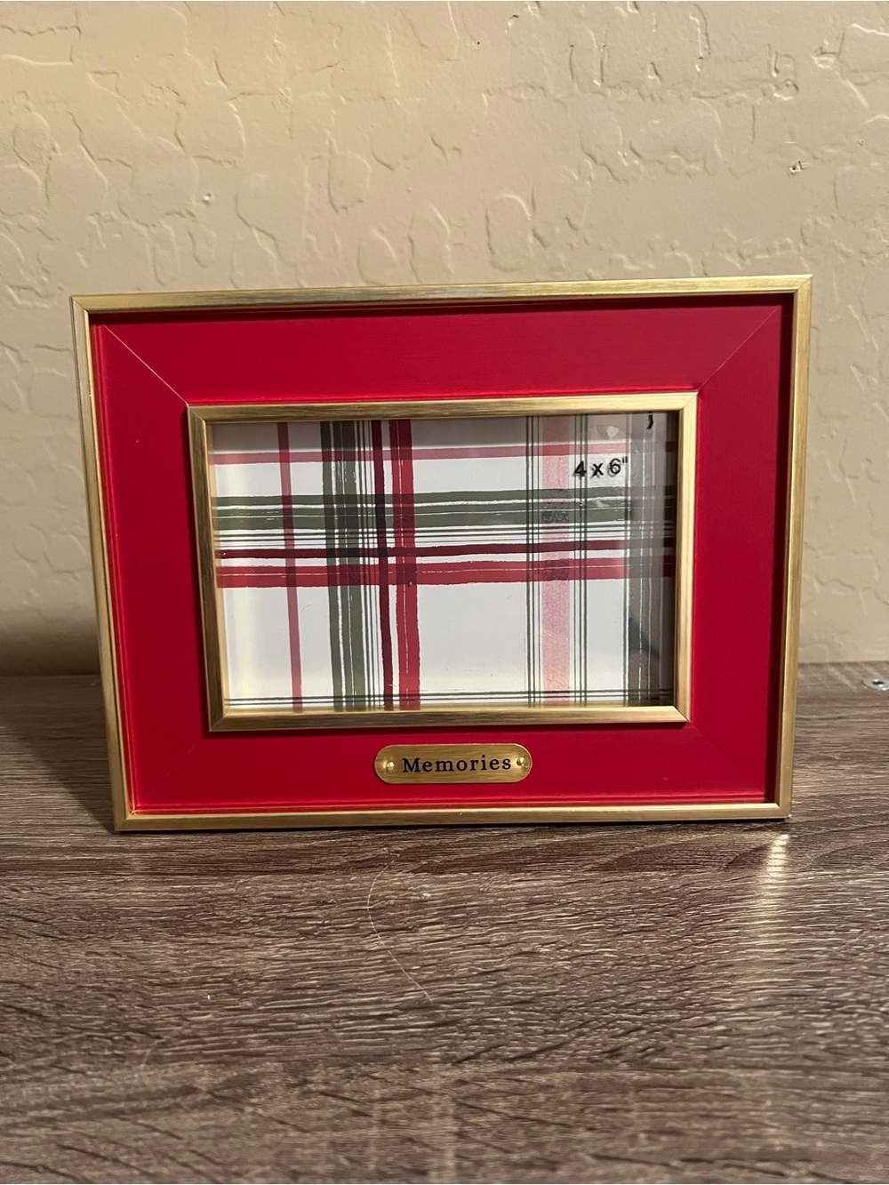Target Threshold Christmas Picture Frame 4x6 Memories Red Gold NWT